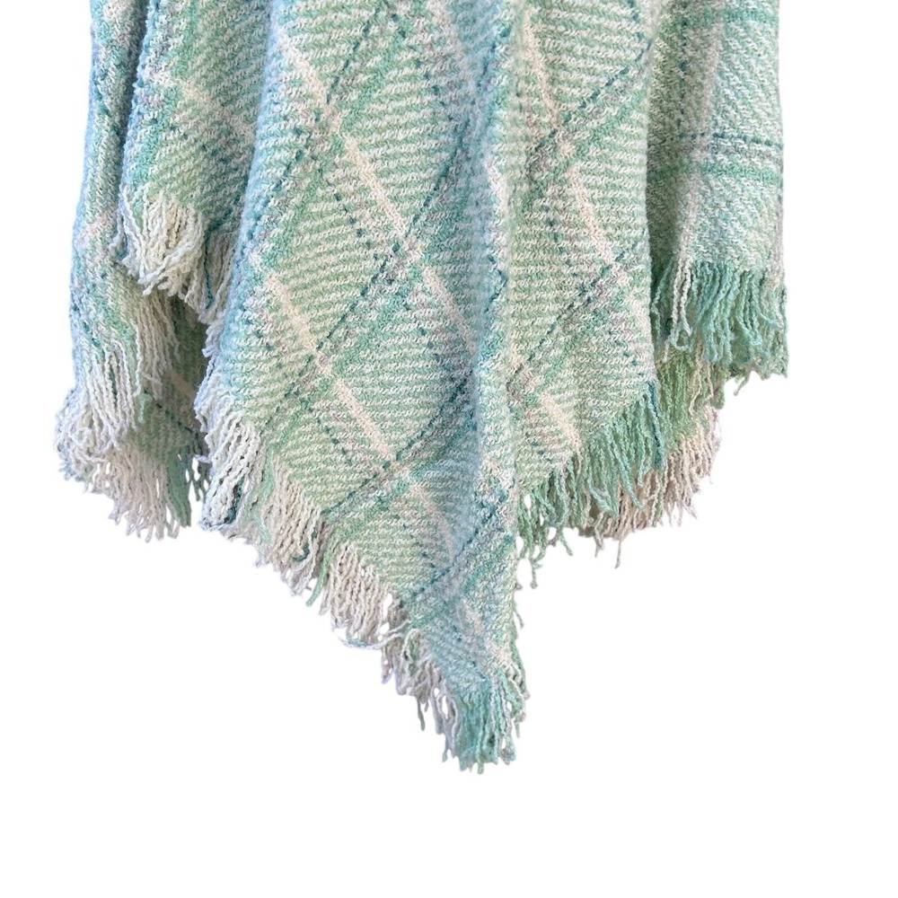 Boyne Valley Weavers Fair Isle Poncho O/S BohPlaid Wool Alpaca Heritage Irish‎ - Picture 4 of 11